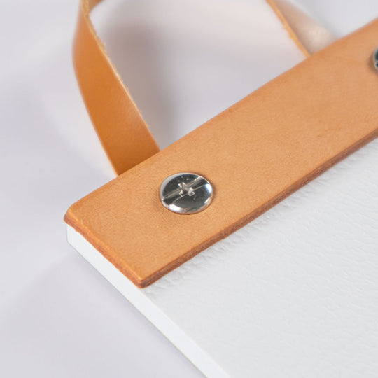 壁にかけられるメモ Refimo Pad