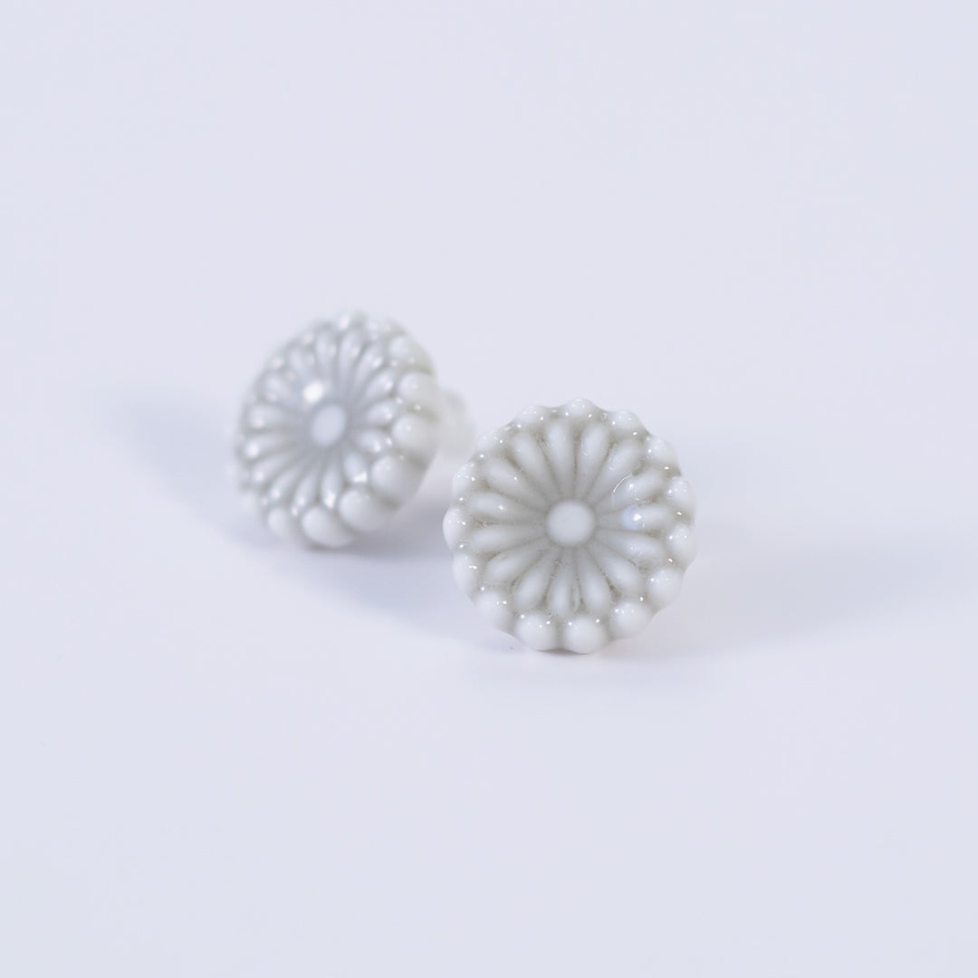 美濃焼ピアス　デイジー