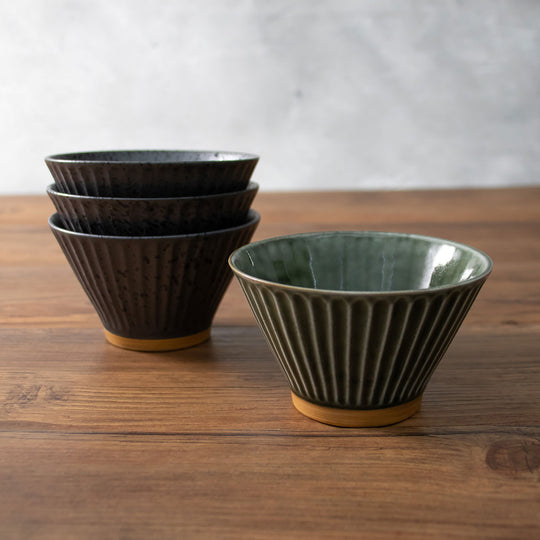 台形のお茶碗 iki